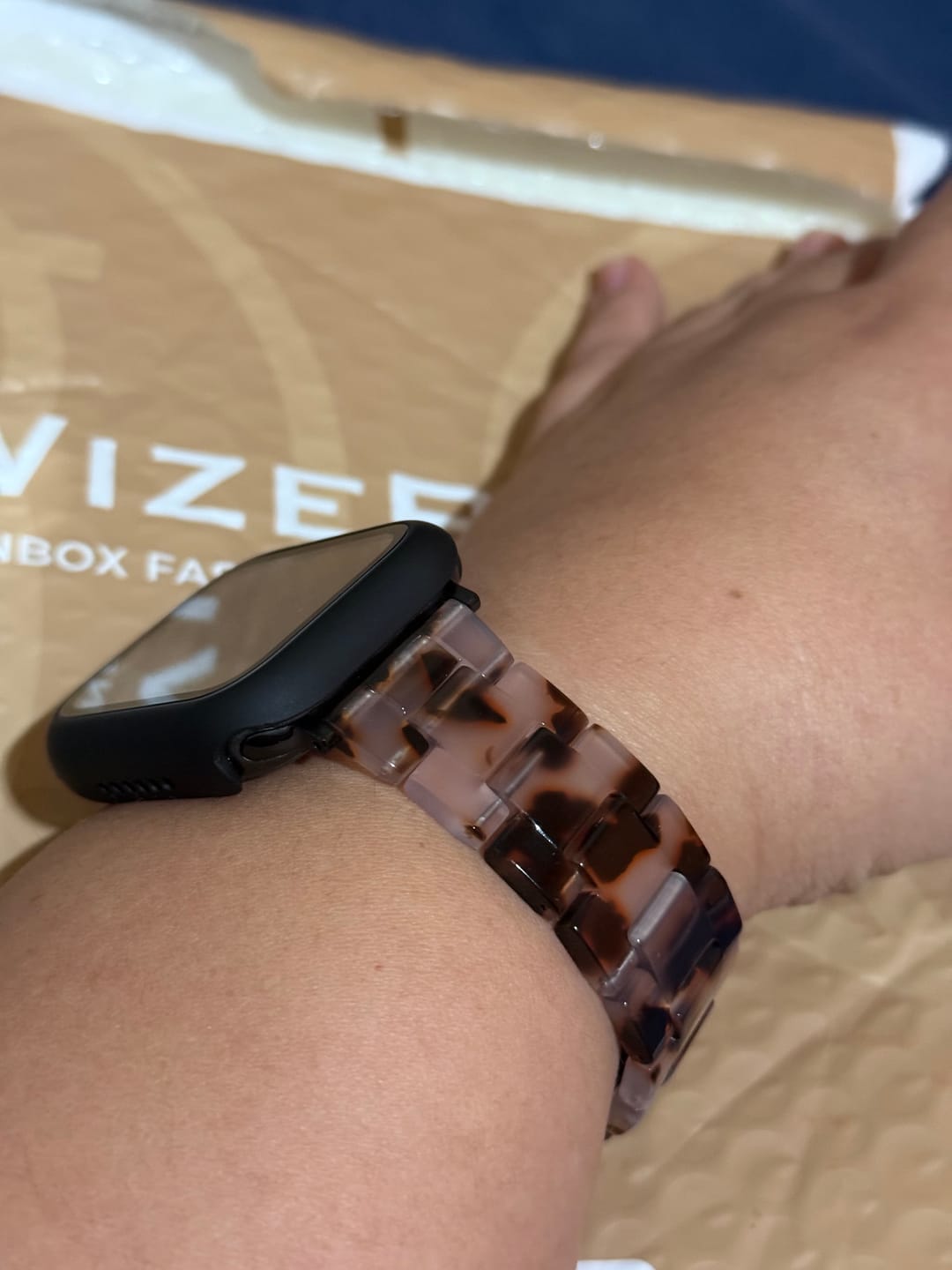 Customer photo review of Perla Ceramic Strap