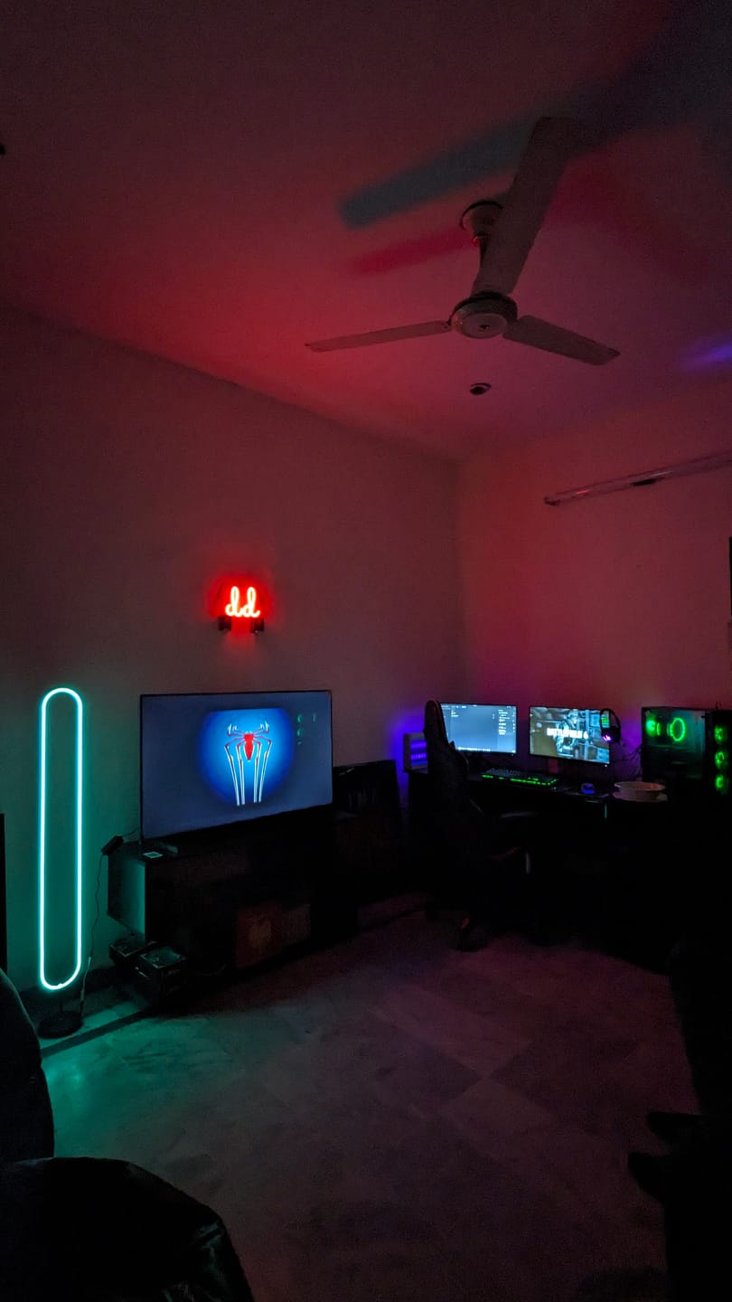 Customer photo review of RGB HOLLOW FLOOR LAMP