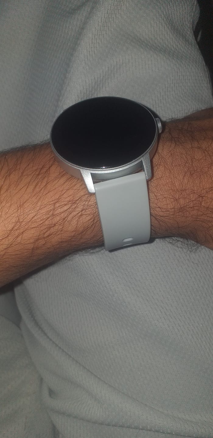 Customer photo review of Valentina Smartwatch