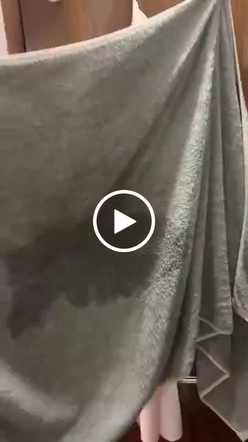 Customer video review of Premium Copper Hand Towel | Antibacterial