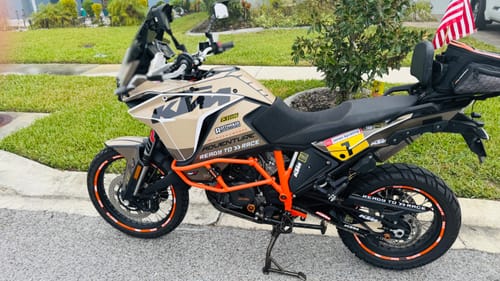 Customer photo review of KTM 1090 Adventure GRAPHICS - "WAYPOINTER" (Sand)