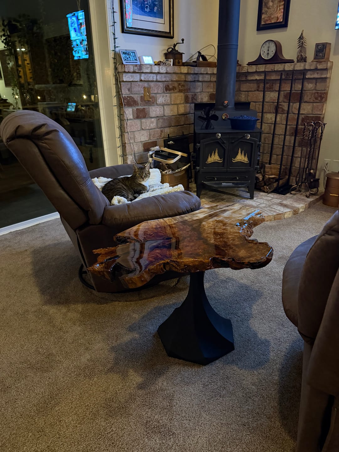 Customer photo review of End Table Base 217 Lithe 20" H Minimalist Style