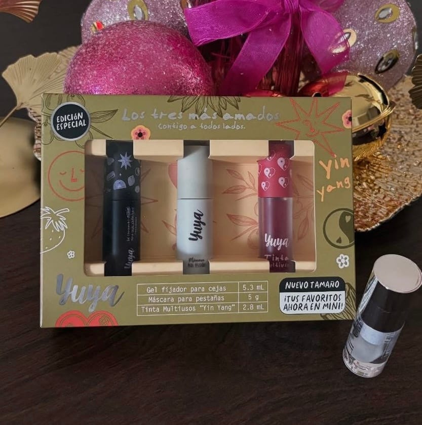 Customer photo review of Set edición especial versión mini: Máscara de pestañas 10 aceites naturales negra + gel de cejas + Tinta Yin Yang