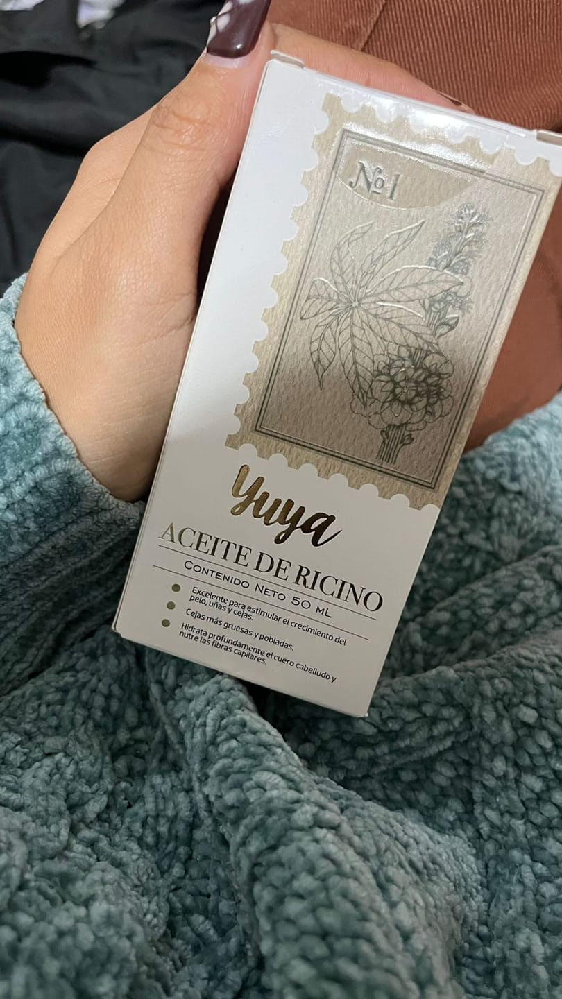 Customer photo review of Aceite de Ricino de 50 ml Multibeneficios