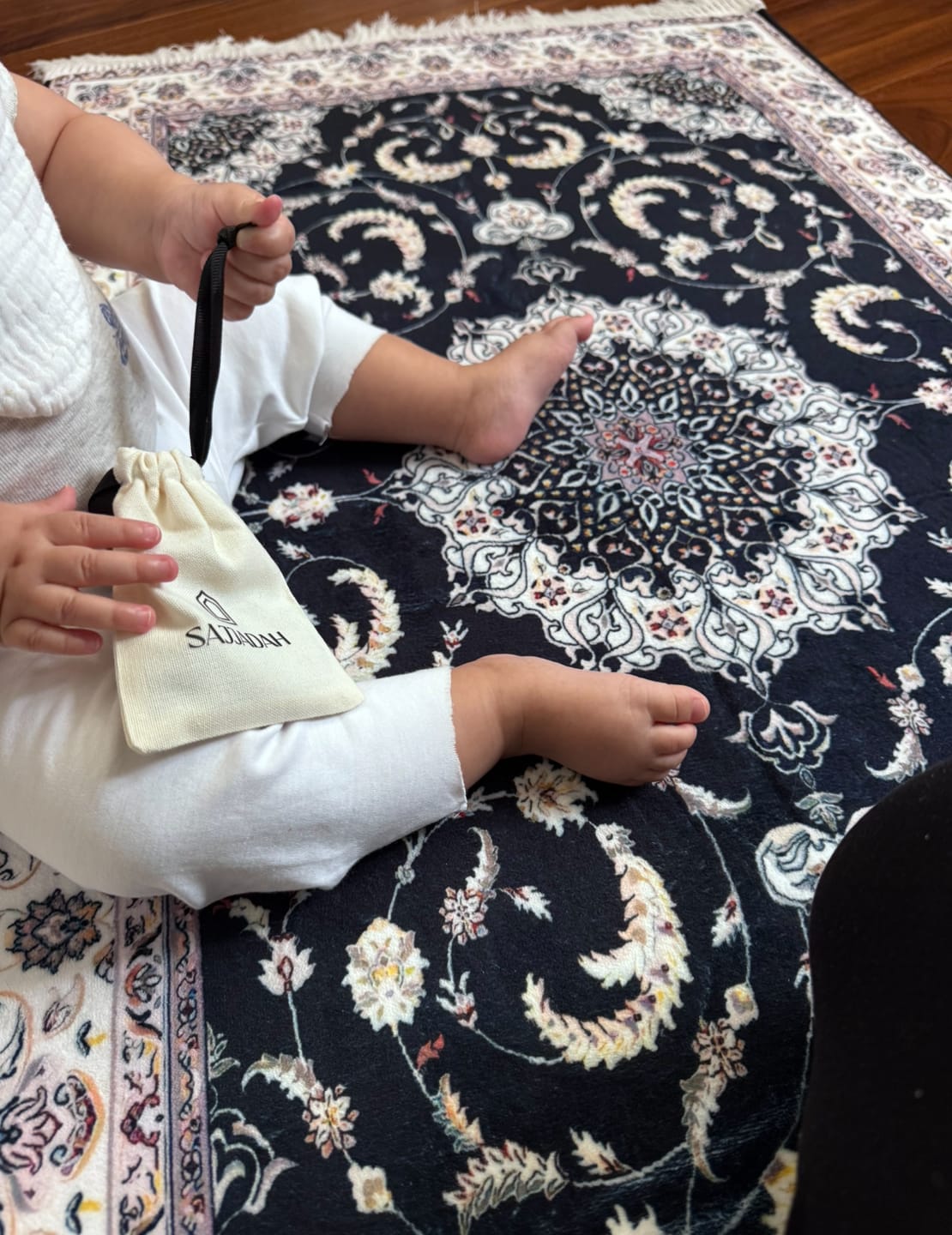 Customer photo review of Noorain  Padded Prayer Mat