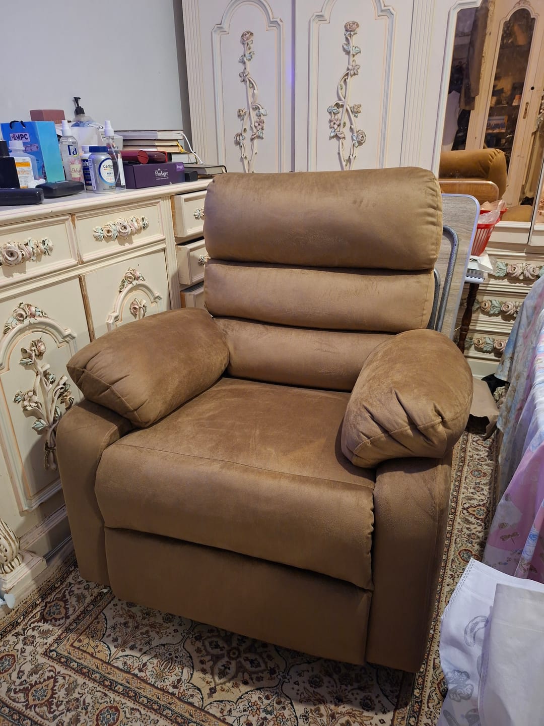 Customer photo review of Razy- Lazy Boy Chair