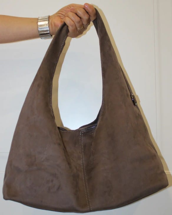 Customer photo review of Hobo Bag in suede Tortora