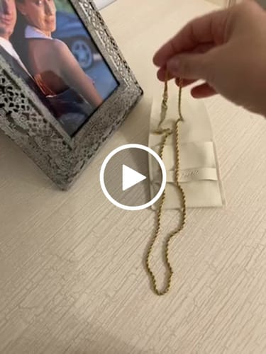 Customer video review of Catenina "Intreccio baby"