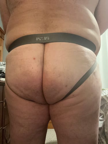 Customer photo review of 2-pack Men's Bandage Thong