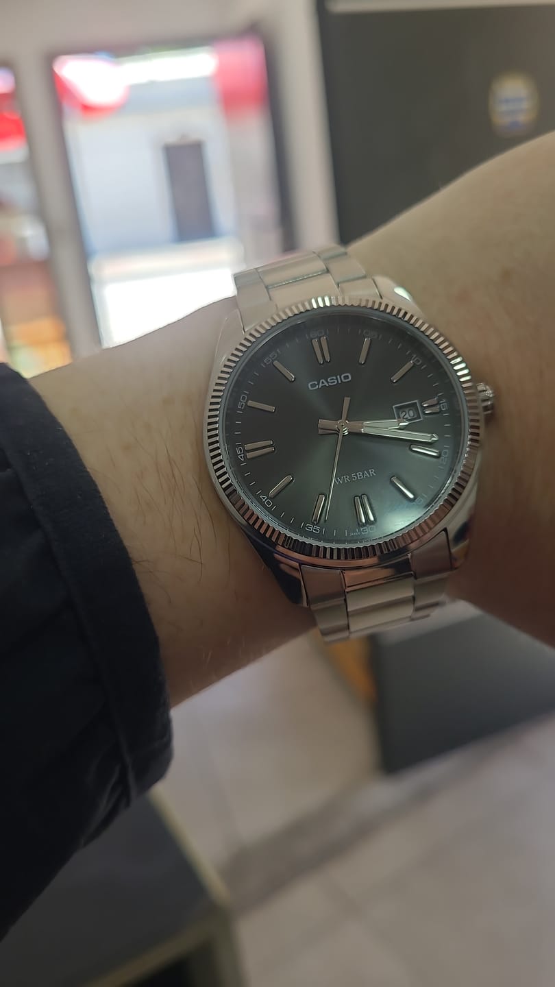 Customer photo review of Reloj Casio Análogo MTP-1302D-1A1JF Negro 38,5mm JDM