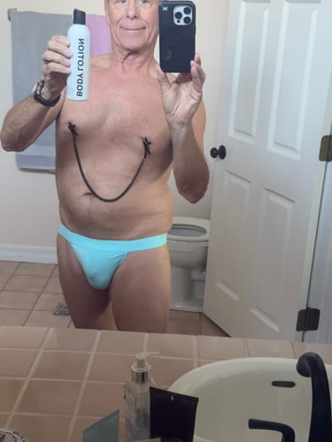 Customer photo review of Body Lotion - LeatherDaddy