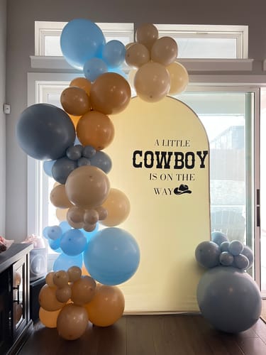 Customer photo review of Baby Blue Balloon Garland Kit