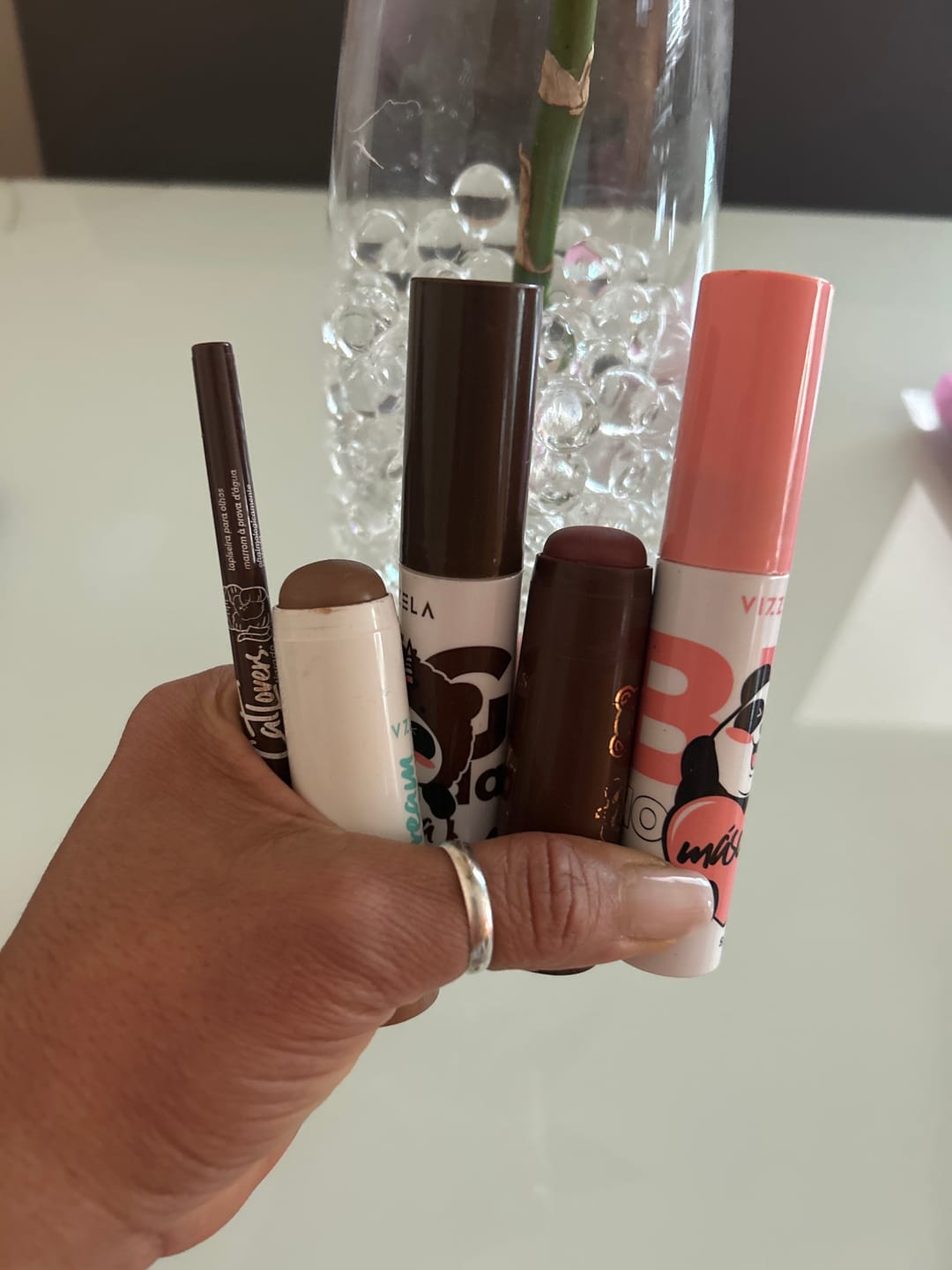 Customer photo review of Lapiseira Para Olhos Marrom – Cat Lovers – Vizzela