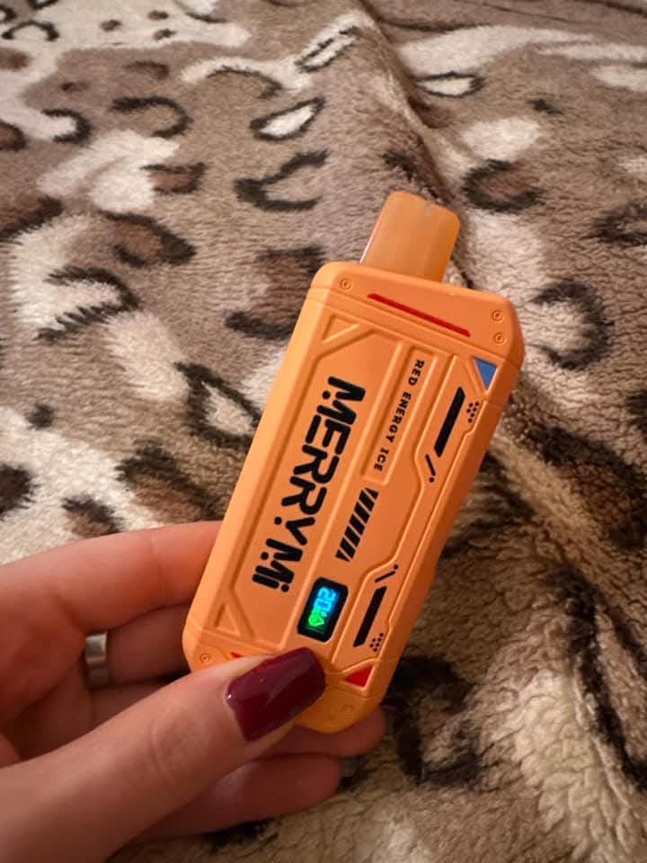 Customer photo review of MerryMi - M-Mecha - 16K - Jednorazówki - E papieros - 3% - 16000 Buchów