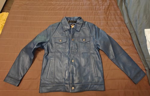Customer photo review of Fernando Men's Blue Real Leather Trucker Jacket