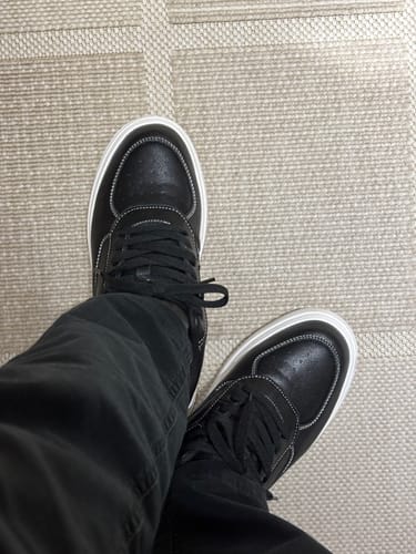 Customer photo review of ELEVATESHOES BLACK CLASSY