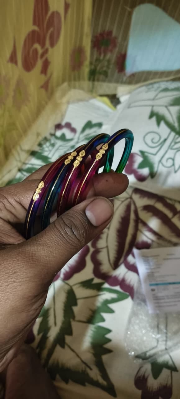Customer photo review of A Colorful Set for Every Occasion!" - 916 22k Hallmark (Multicolour)