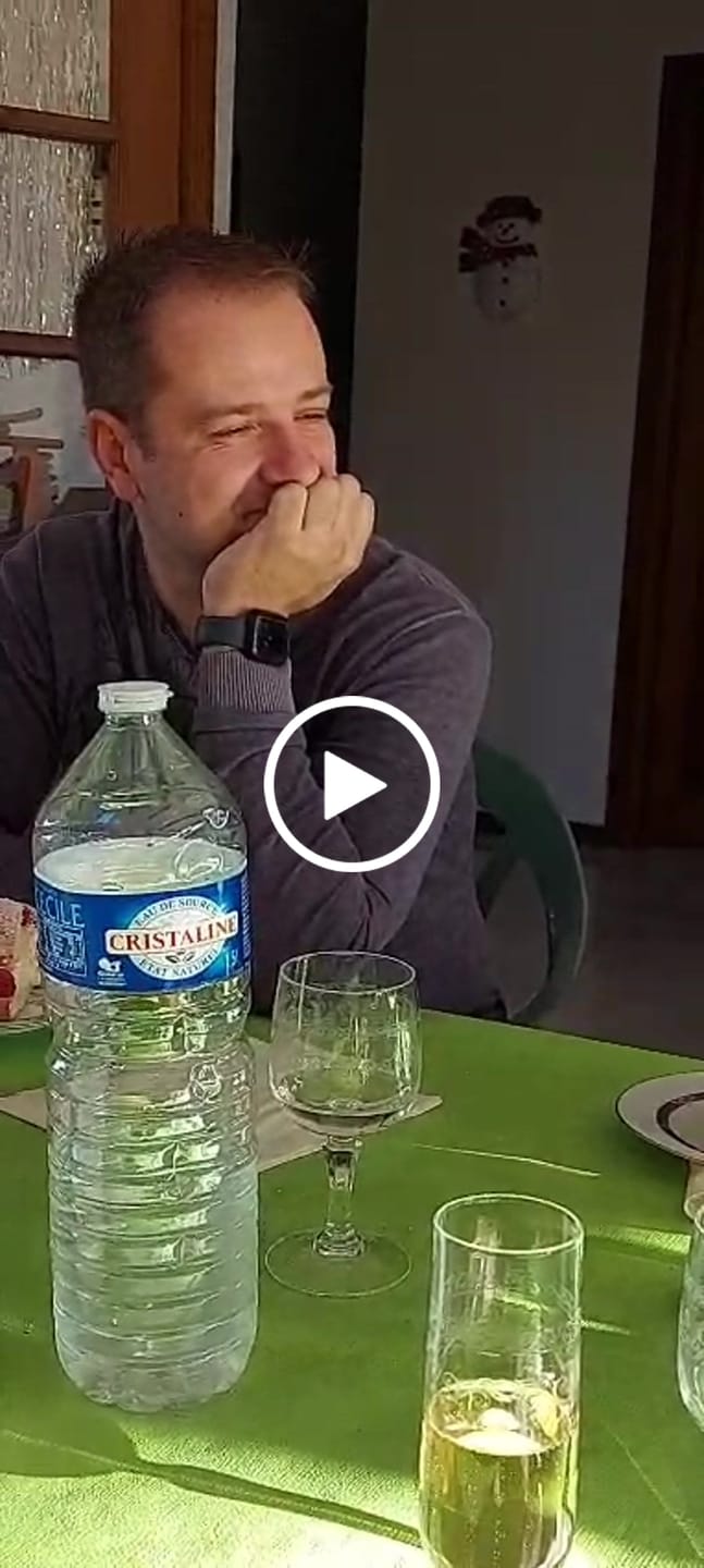 Customer video review of Deuxième version offerte – Changement d'artiste/style sans frais