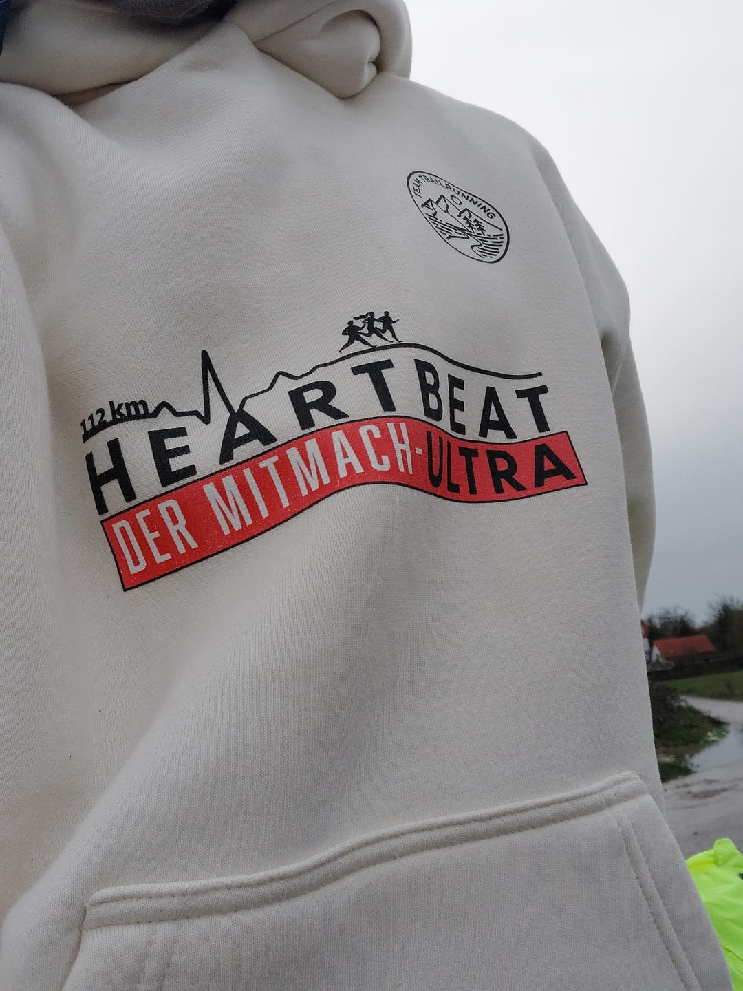 Customer photo review of HEARTBEAT ULTRA 2023 - Bio Premium Hoodie