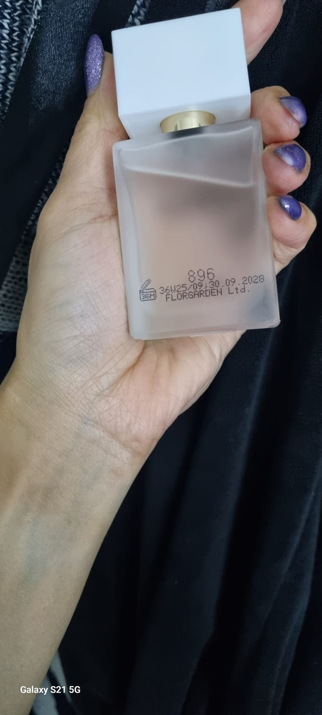 Customer photo review of Geïnspireerd door Rodriguez for Her - 896