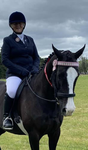 Customer photo review of Nash Hamilton Cotton Pretied Stock