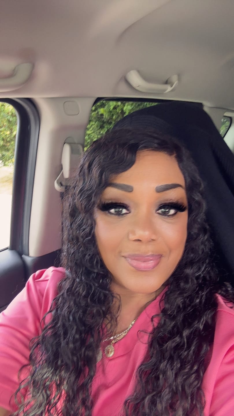 Customer photo review of Wavymy Pre-Bleached HD Lace Wear & Go Pre-Cut Wigs Dome Cap Glueless Water Wave 7x5 Lace Closure Wig 180% Density