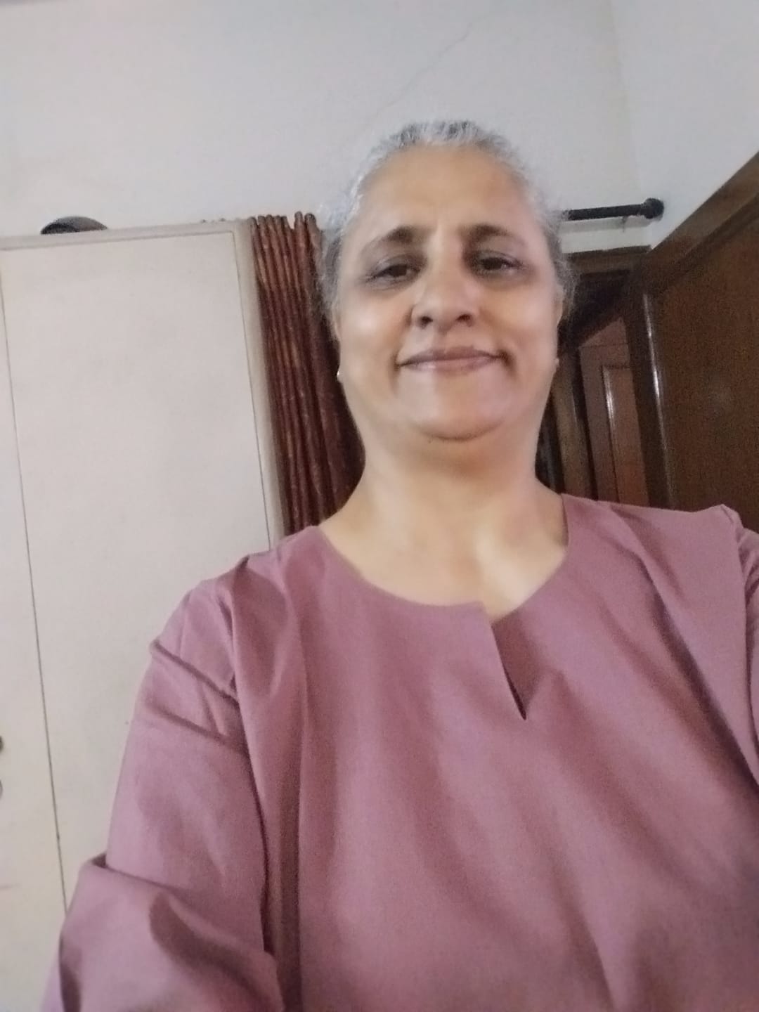 Customer photo review of Women Rose Taupe Airy Linen Split Neck Short Kurta