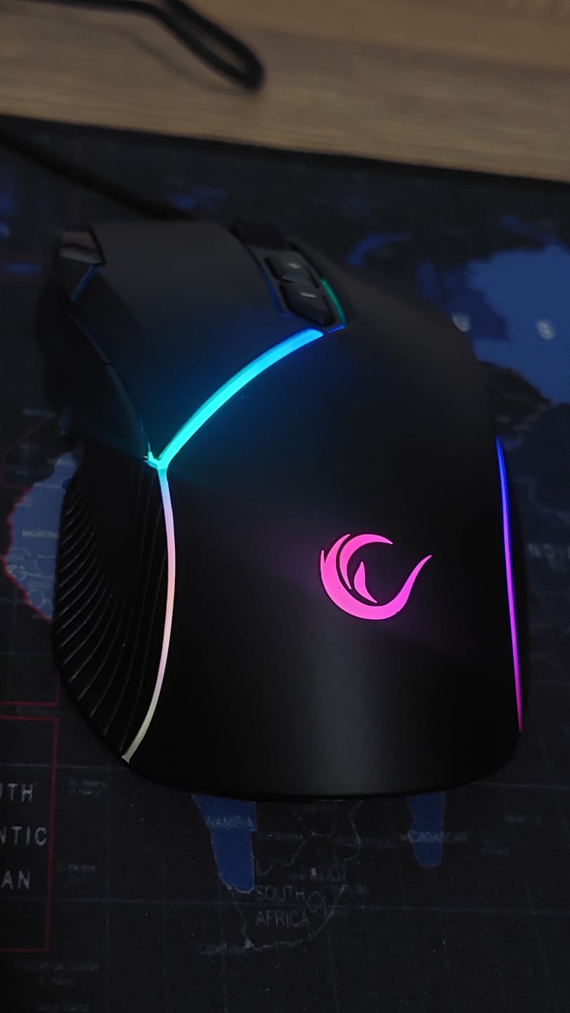 Customer photo review of Smx-G39 Comfort 8 Makro+Extra Atış Tuşlu RGB 12800 Dpi Oyuncu Mouse
