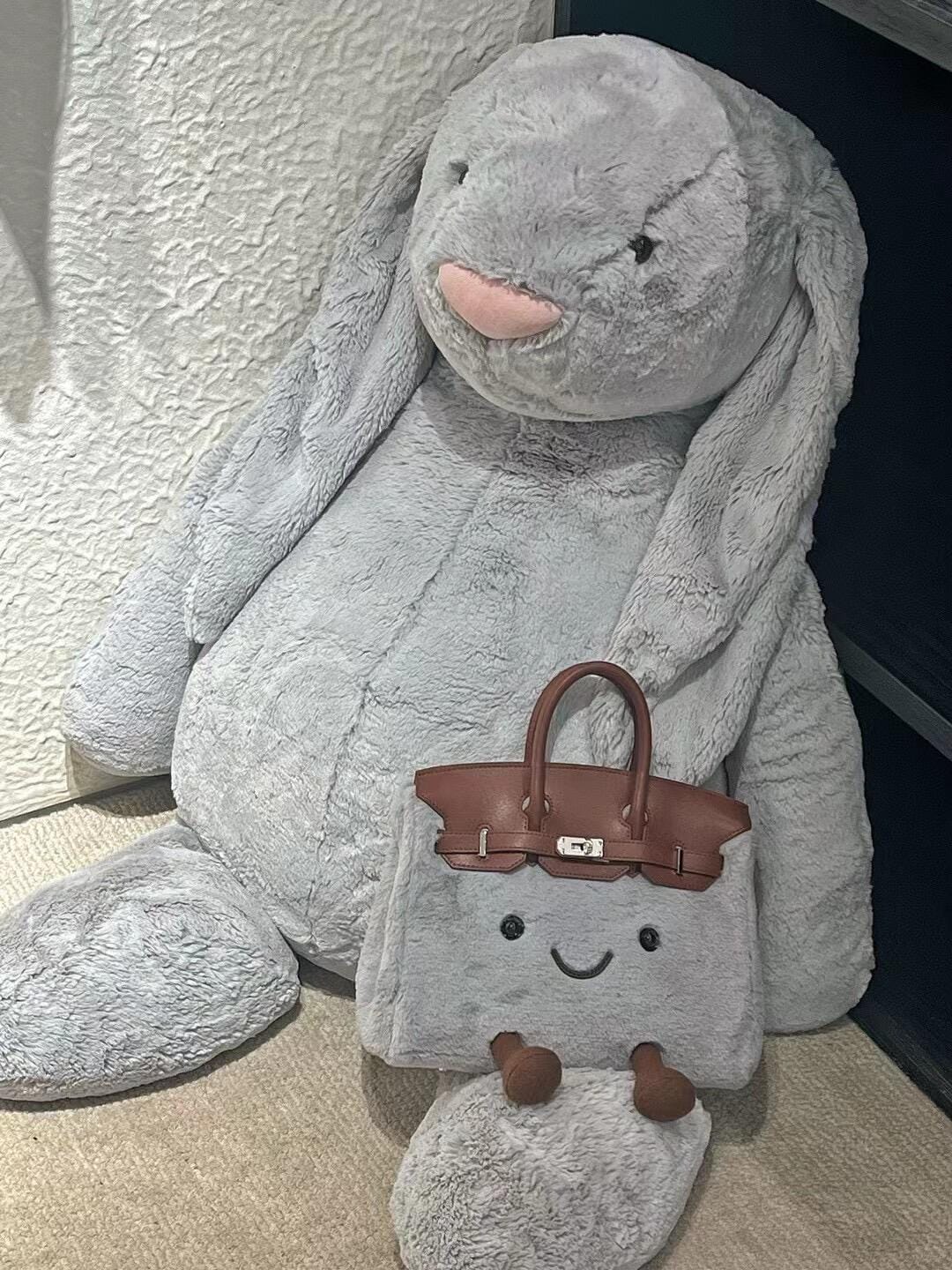 Customer photo review of The Jellykin Fluffy Bag