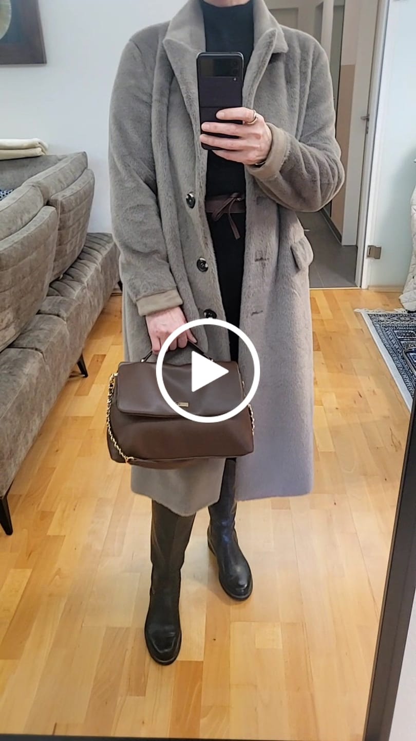 Customer video review of LEILANI - CHOCOLATE