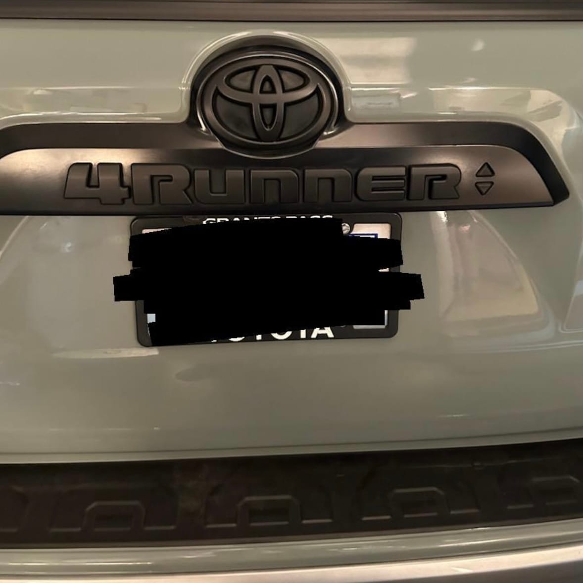 Customer photo review of Black Emblem Overlays for 4Runner (2014-2024)