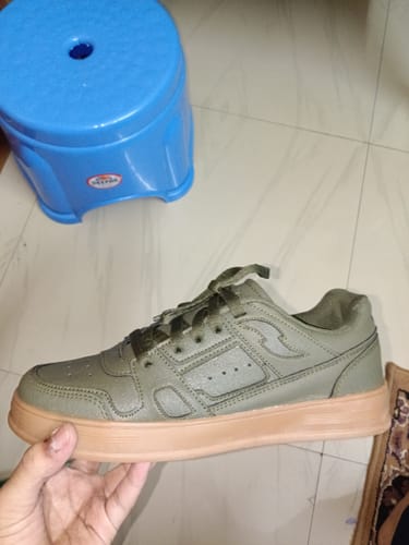 Customer photo review of ASTRID Hunter Green