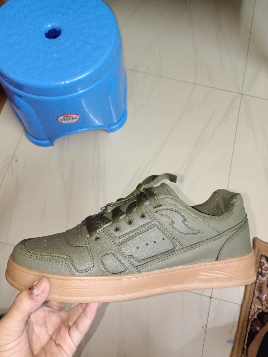 Customer photo review of ASTRID Hunter Green
