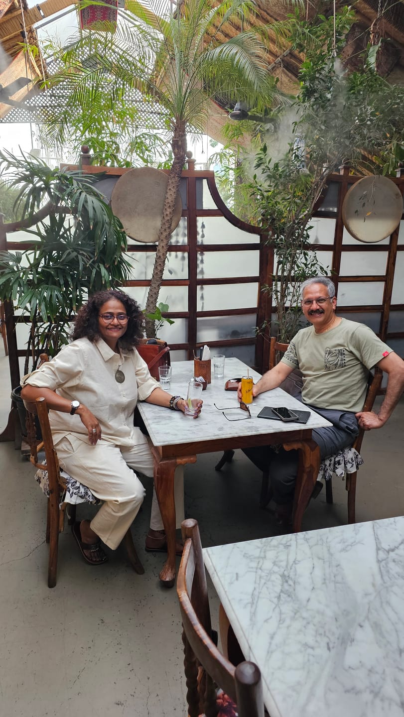 Customer photo review of Women Ecru Airy-Linen Shirt
