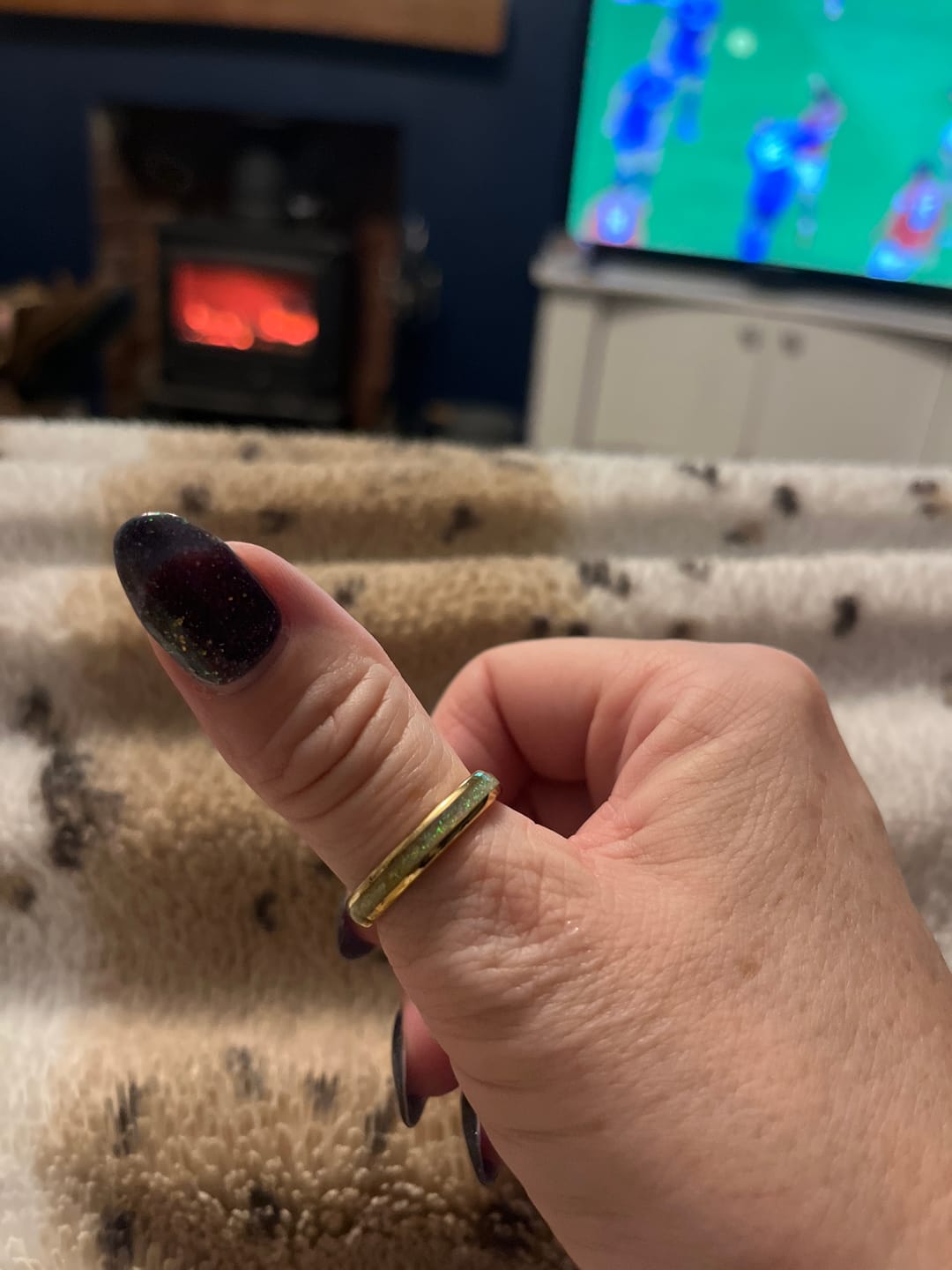 Customer photo review of The Golden White Opal 4mm Wonder Ring