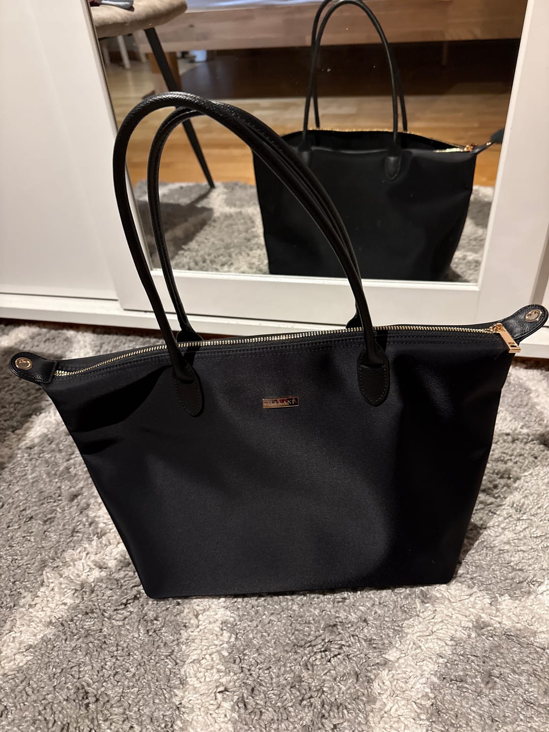 Customer photo review of NAYLA - BLACK