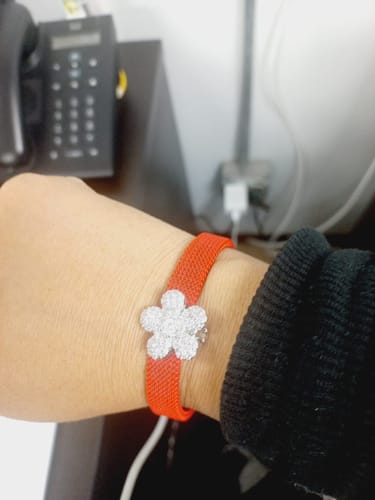 Customer photo review of Flor plateada (grande)