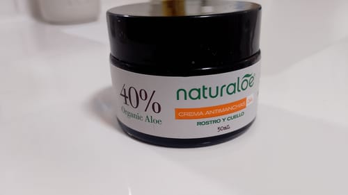 Customer photo review of ¡Nueva! Crema Antimanchas 30FPS 50ml