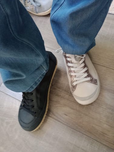 Customer photo review of Zapatilla B1. Negra