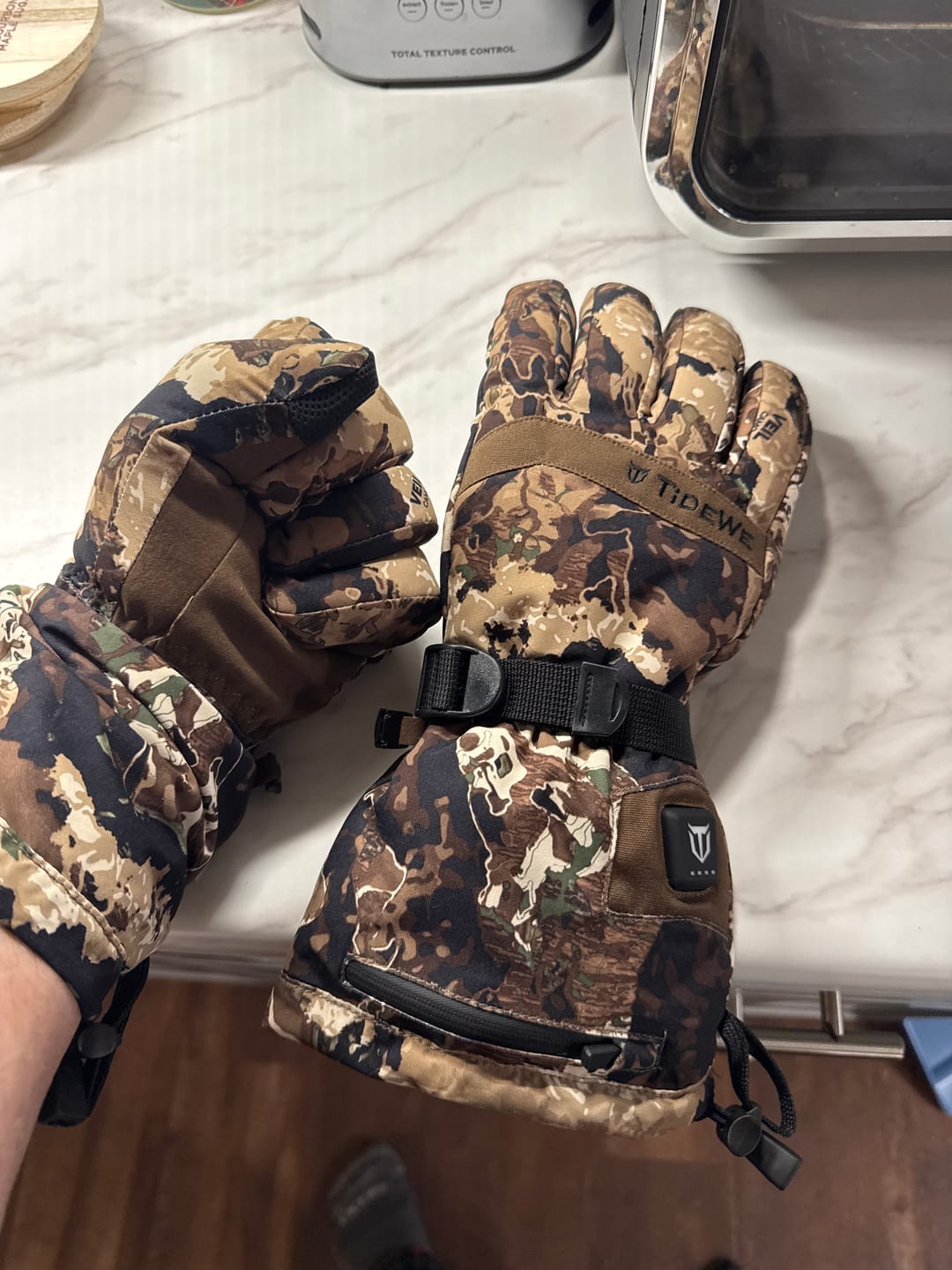 Customer photo review of Heated Insulated Hunting Gloves