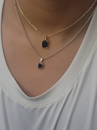Customer photo review of Single Gem Necklace Gold