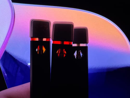 Customer photo review of 1 Gram HHC Vape Pen | Sweet Tsunami - Hybrid