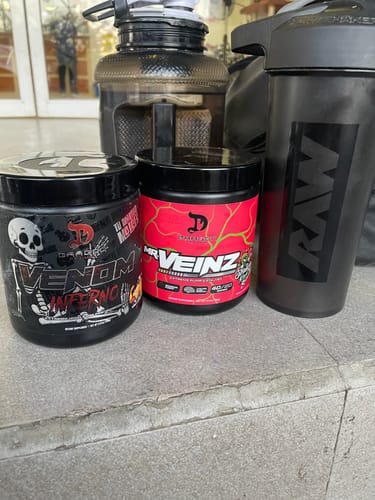 Customer photo review of MR VEINZ 40 SERV