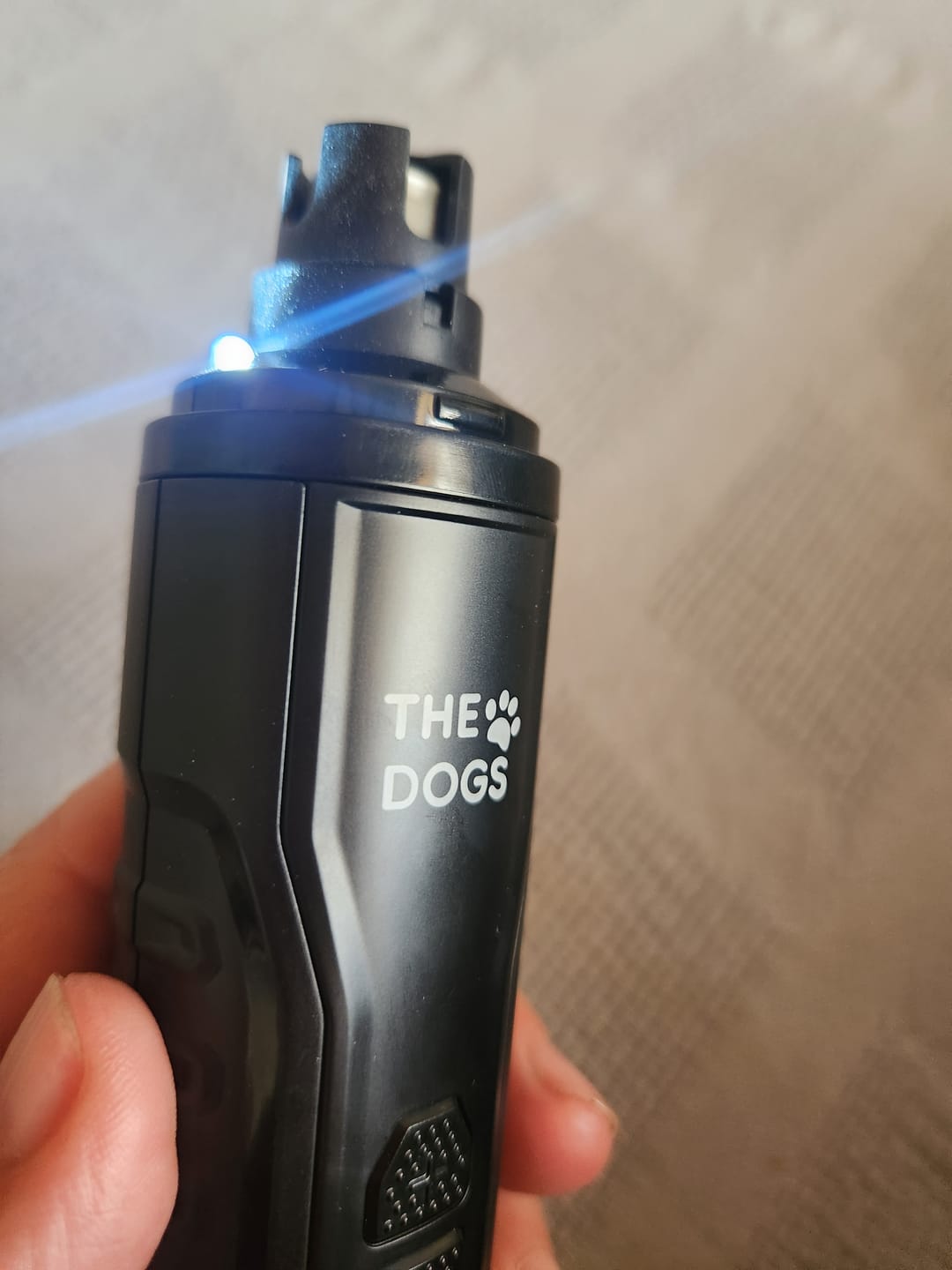 Customer photo review of Limador THE DOGS NAILS — Uñas cortas sin miedo, en casa
