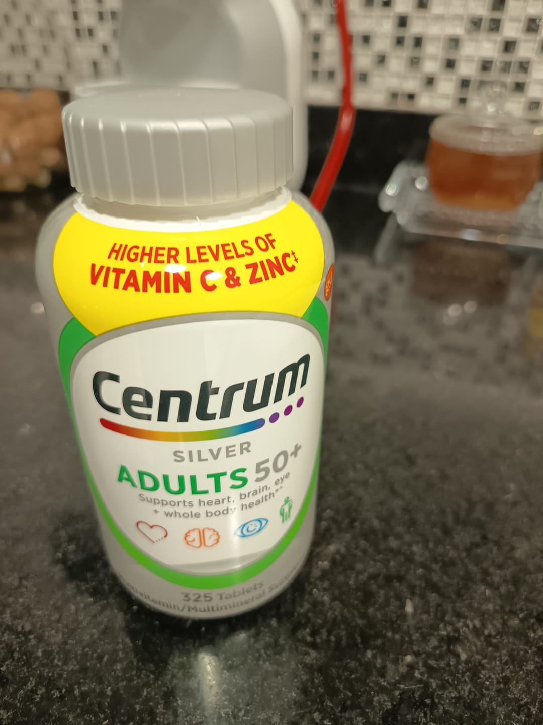 Customer photo review of Centrum Silver - Multivitamina para Adultos 50+ (325 Tablets)