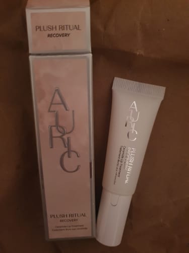 Customer photo review of Plush Ritual Recovery - Ceramide Lip Treatment