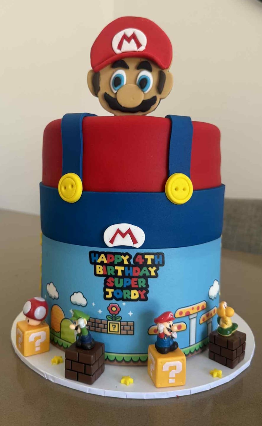 Customer photo review of Personalised Super Mario Brothers Inspired - Edible Icing Cake Wrap