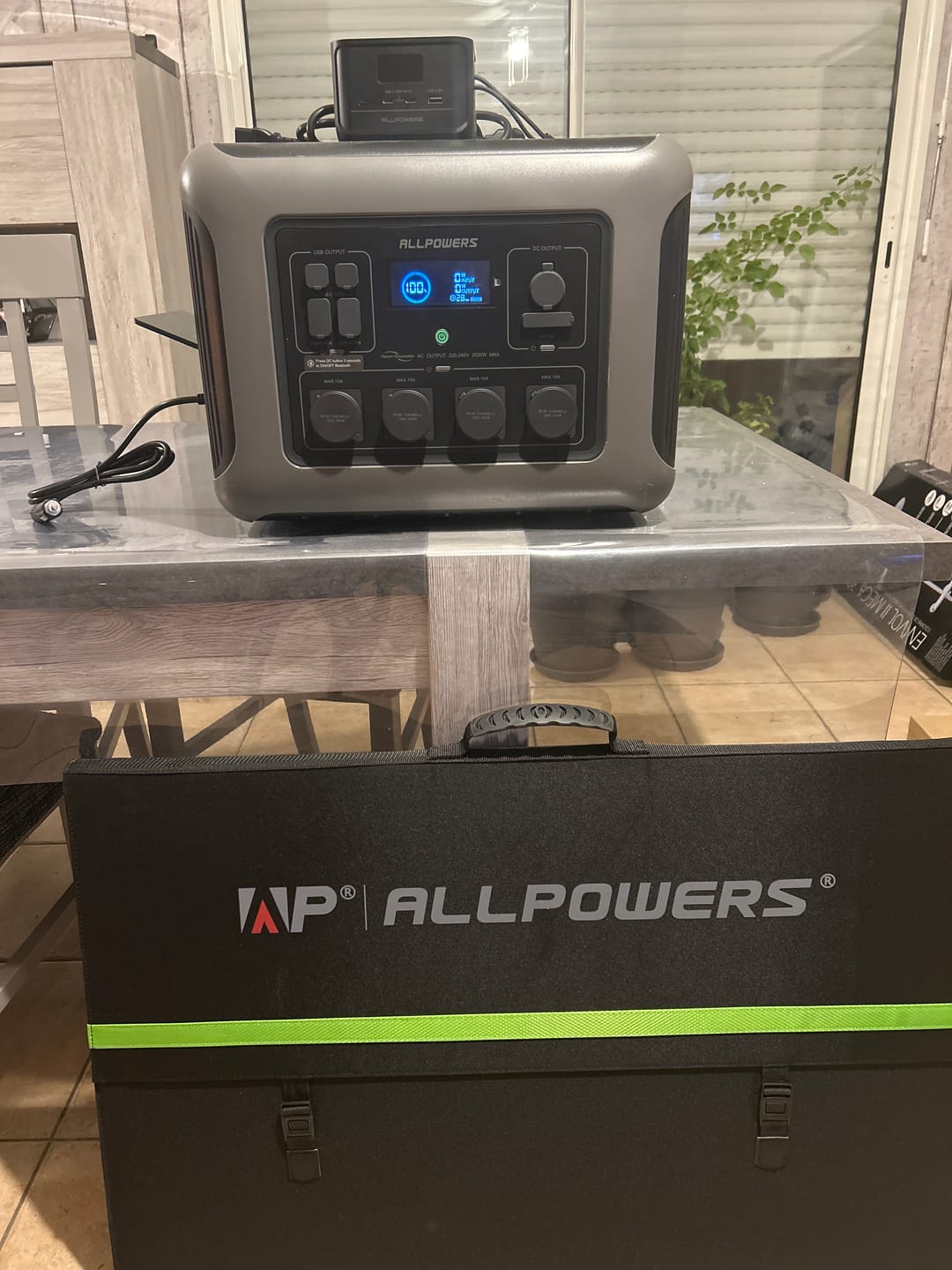 Customer photo review of ALLPOWERS R2500 Station électrique portable 2500W 2016Wh