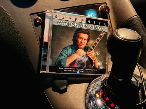 Customer photo review of Waylon Jennings - Superhits CD