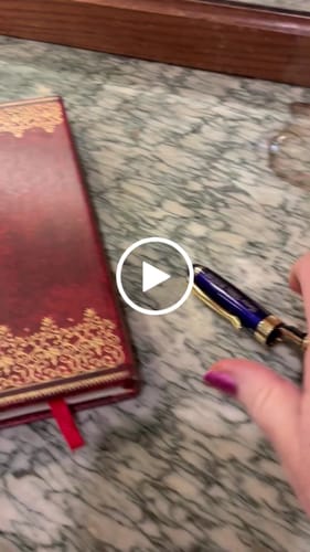 Customer video review of Dayspring Pens Alexandria Fountain Pen - Blue